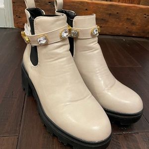 Ankle Boots w/ Chunk Heel